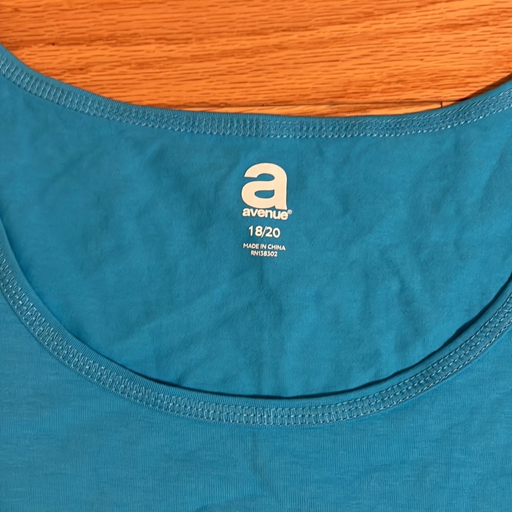 🛍Women’s Tank Top🛍 - Picture 7 of 10